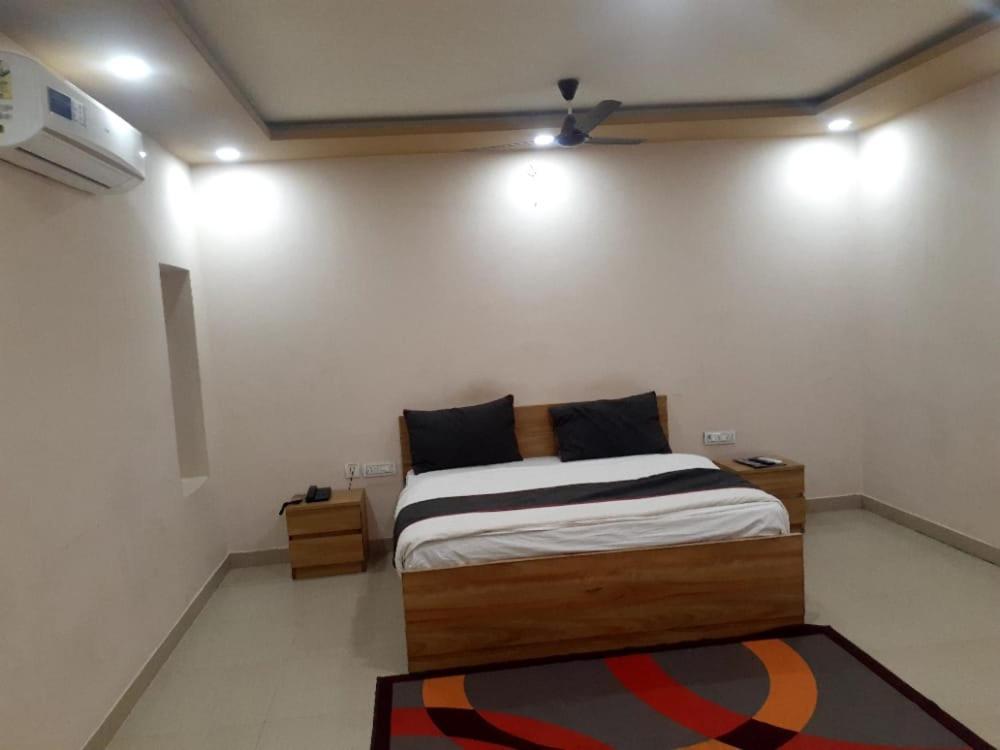 Hotel Bhanwar Niwas جايبور المظهر الخارجي الصورة
